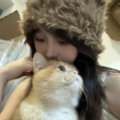 鸾凤嬉春